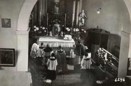 Kirche 1940 - Barocker Altarraum