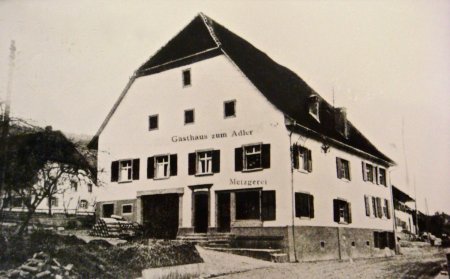 Ansichtskarte - _Adler_ als Gasthof und Metzgerei - ©Dorfmuseum