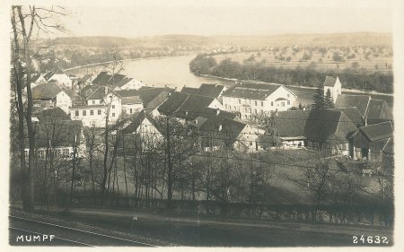 Ansichtskarte - Bahnlinie mit dem Weg vom Rosinliberg zur Kapelle - ©Reto Hofer